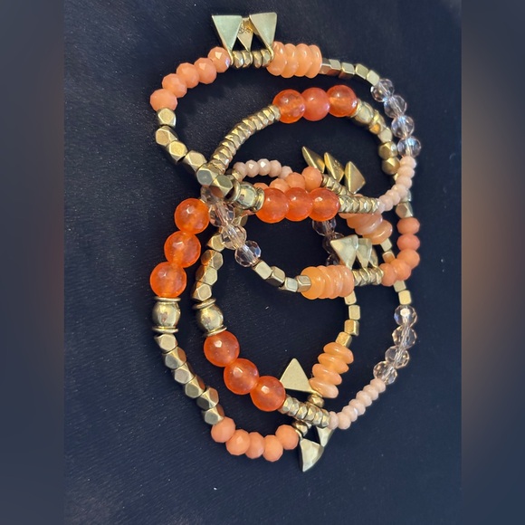 Silpada K&R Beaded Bracelet Stack Peach Coral Gold Tone Set - Picture 4 of 4